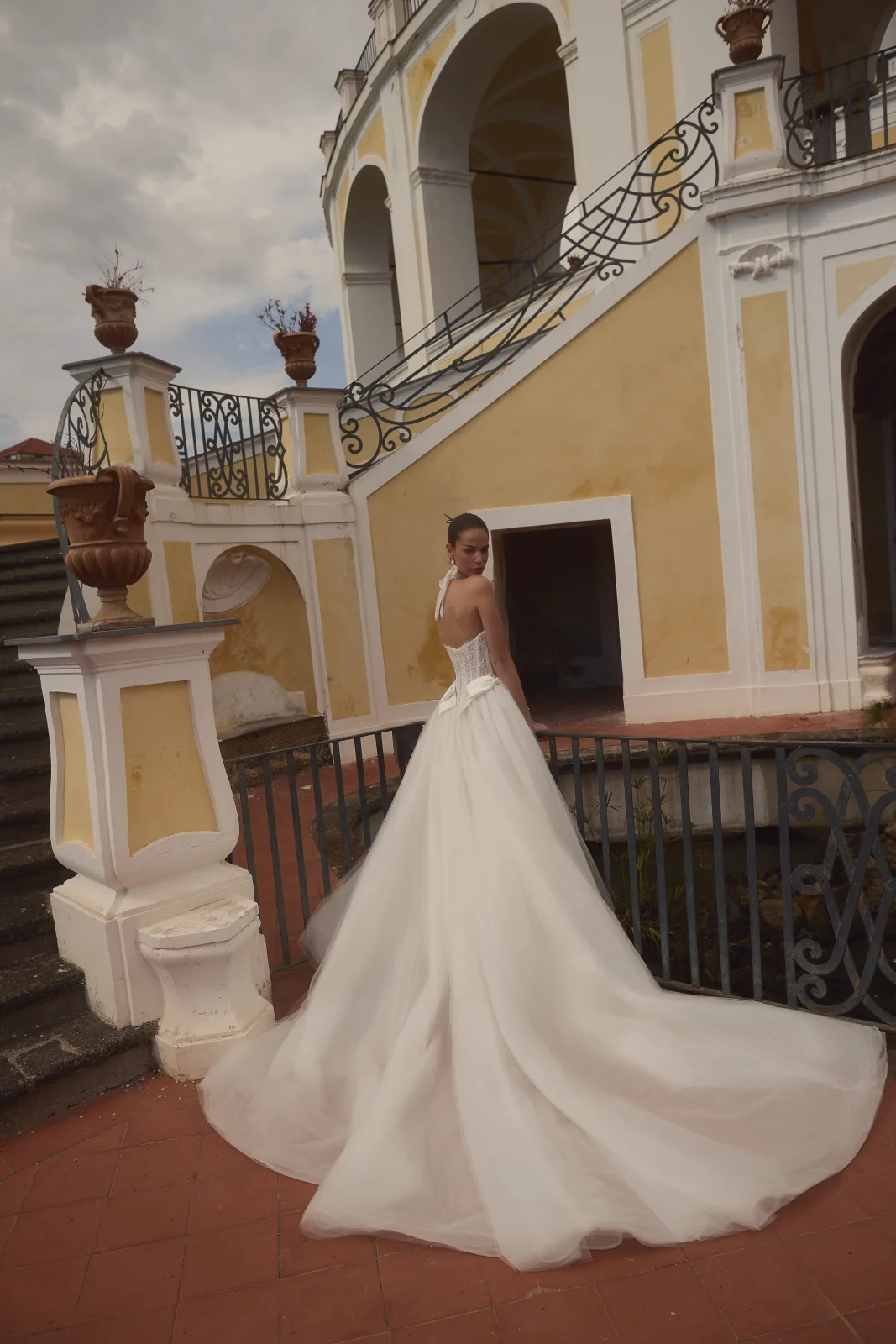 Cambridge, abito principessa con fiocchi — collezione Felicia Couture, made in Italy — foto 3