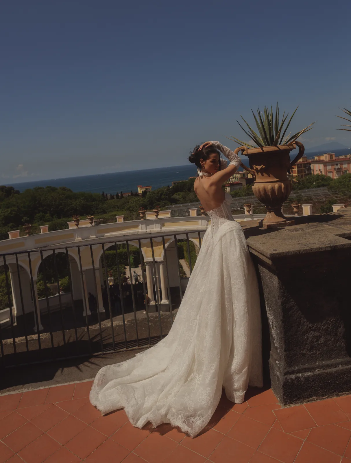 Lavinia, abito stile vintage con corsetto — collezione Felicia Couture, made in Italy — foto 3