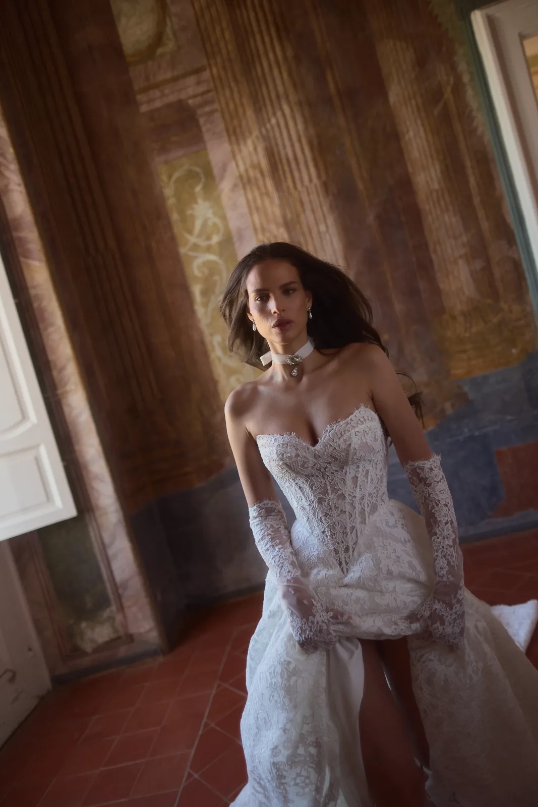 Coda ad arazzo in pizzo guipure dell’abito da sposa principessa Richmond